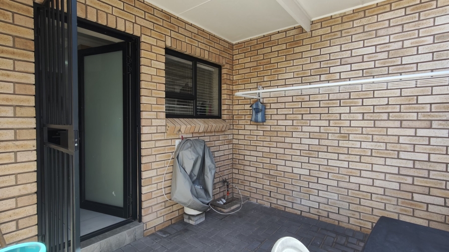 3 Bedroom Property for Sale in Island View Western Cape